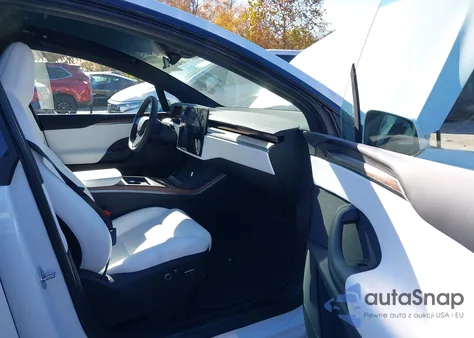 2026 Tesla Model X из США, поврежденный, VIN 7SAXCDE51TF475103